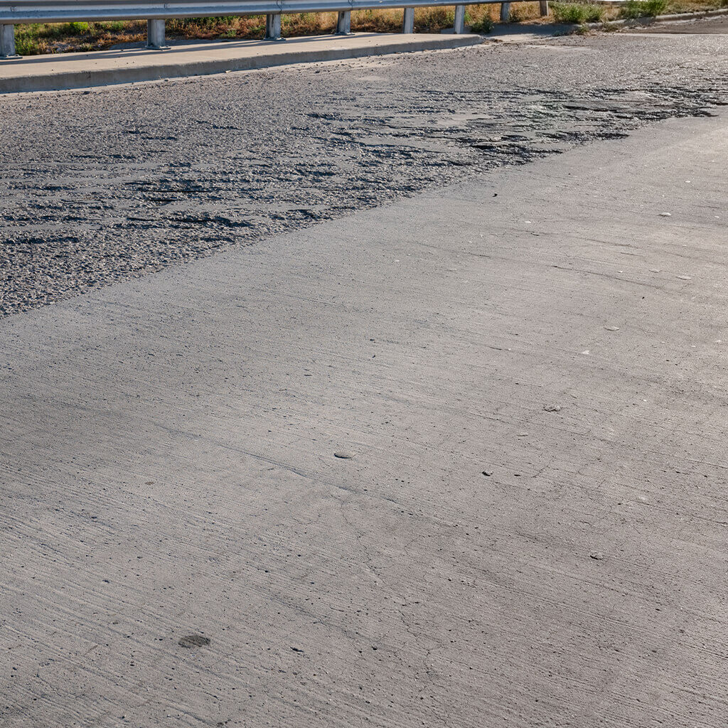 Concrete bridge deck repair using OXCON Systems